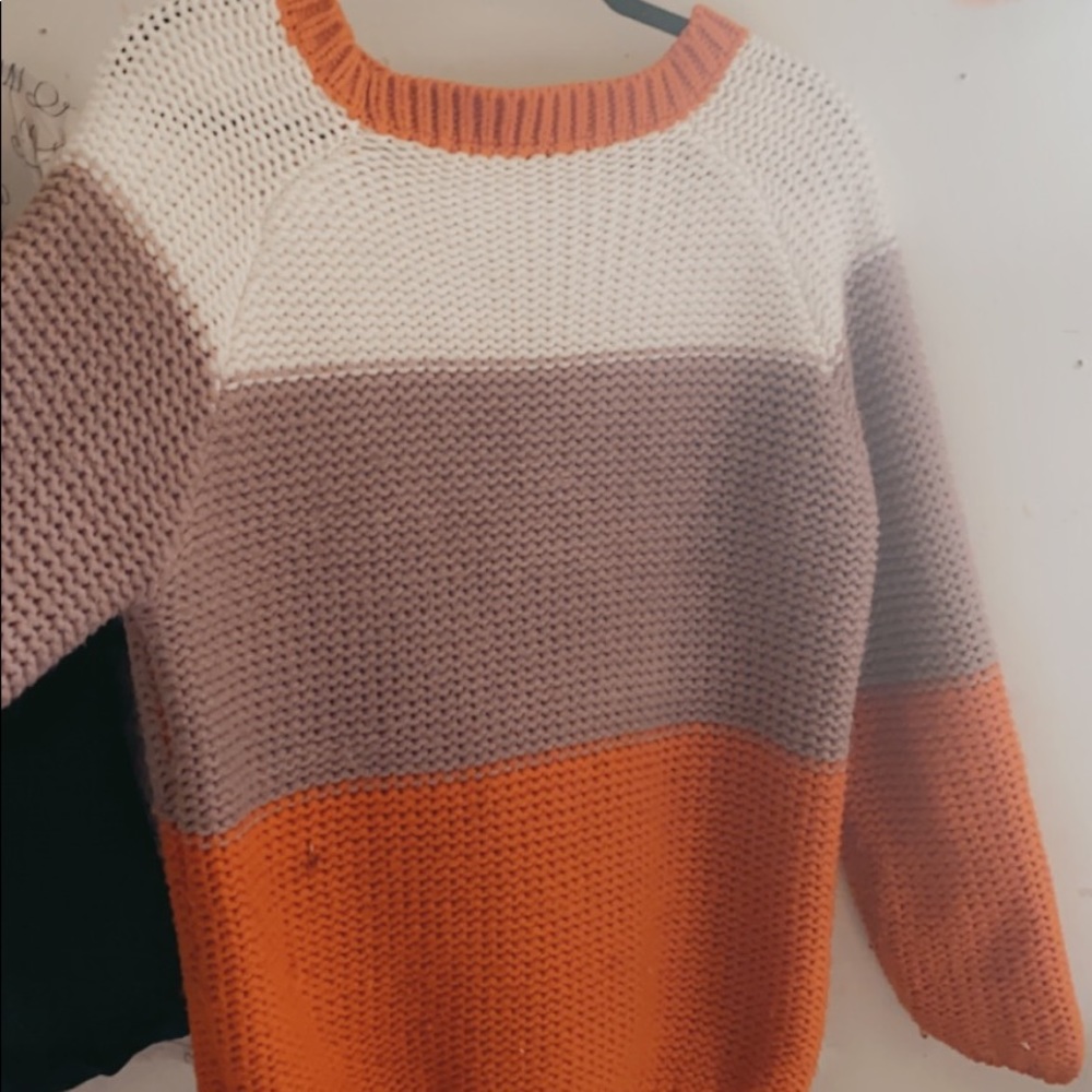 Tri-Color Knit Sweater Large